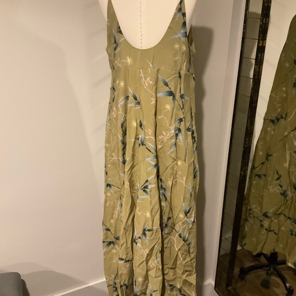 COS Sage Green Floral Maxi Dress - Picture 3 of 5